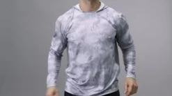 TYR SunDefense™ Men's Vented Hooded Shirt - Turbulent -Tyr 1572244060 c22f6353bbcf80f6628271f5dba67c8123ecf9557bf4128714772ba7aa3932c6 d 295x166