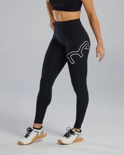TYR Base Kinetic™ Women's High-Rise Full Length Logo Leggings - Solid 12 TYR Base Kinetic™ Women's High-Rise Full Length Logo Leggings - Solid -Tyr B39018 001 alt03