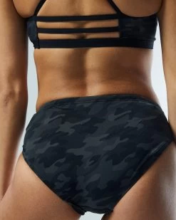 TYR Durafast Elite® Women's Classic Bikini Bottom - Blackout Camo -Tyr BBCA7A 022 alt10 1