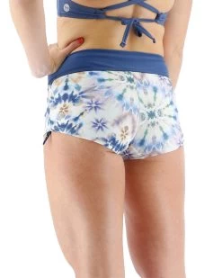 TYR Women's Della Boyshort - Pressed Flowers -Tyr BDPFL7A 960 alt04