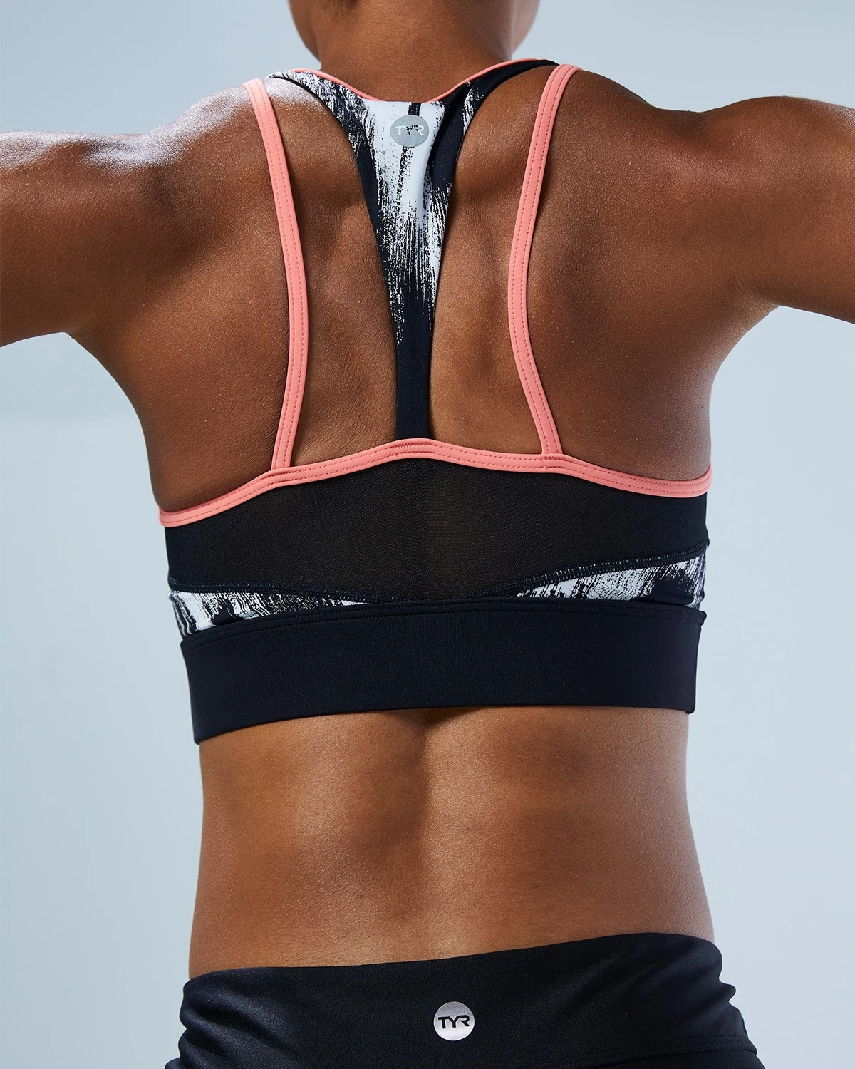 TYR Women's Hadley Top - Dry Brush 11 TYR Women's Hadley Top - Dry Brush - Image 9