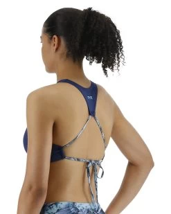 TYR Women's Kira Top - Solid -Tyr BKISOL7A 844 alt04