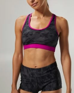 TYR Durafast Elite® Women's Lyn Racerback - Blackout Camo 17 TYR Durafast Elite® Women's Lyn Racerback - Blackout Camo -Tyr BLYFBC7A 001 alt07