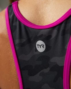 TYR Durafast Elite® Women's Lyn Racerback - Blackout Camo 19 TYR Durafast Elite® Women's Lyn Racerback - Blackout Camo -Tyr BLYFBC7A 001 alt09