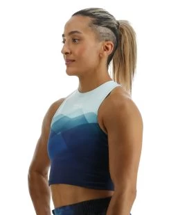 TYR Base Kinetic™ Women's Cropped High Neck Tank - Forge -Tyr FGCHTF3A 461 alt03