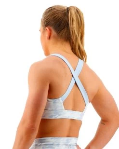TYR Base Kinetic™ Women's Crossback Sports Bra - Whiteout Camo -Tyr FGPWC3A 100 alt04