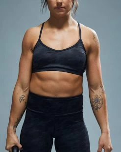 TYR Base Kinetic™ Women's V-Neck Sports Bra - Blackout Camo -Tyr FGVBC3A 001 alt07