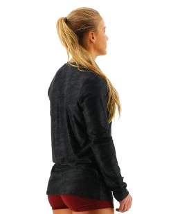 TYR Airtec™ Women's Long Sleeve Tee - Blackout Camo -Tyr FPTLBC3A 001 alt05