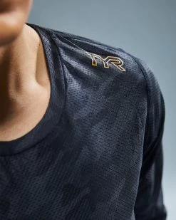 TYR Airtec™ Women's Long Sleeve Tee - Blackout Camo -Tyr FPTLBC3A 001 alt10