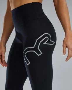 TYR Base Kinetic™ Women's High-Rise 3/4 Logo Leggings - Solid 14 TYR Base Kinetic™ Women's High-Rise 3/4 Logo Leggings - Solid -Tyr FTTHRL3A 001 alt05