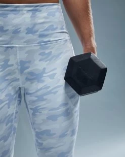 TYR Base Kinetic™ Women's High-Rise 3/4 Leggings - Whiteout Camo -Tyr FTTMRW3A 100 alt07