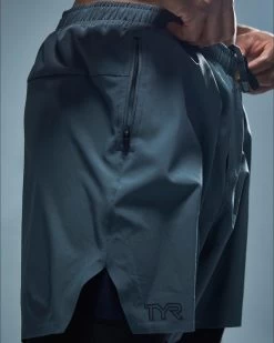 TYR Hydrosphere™ Men's Lined 6" Momentum Shorts - 23 TYR Hydrosphere™ Men's Lined 6" Momentum Shorts - -Tyr MASLSO3A 927 alt10