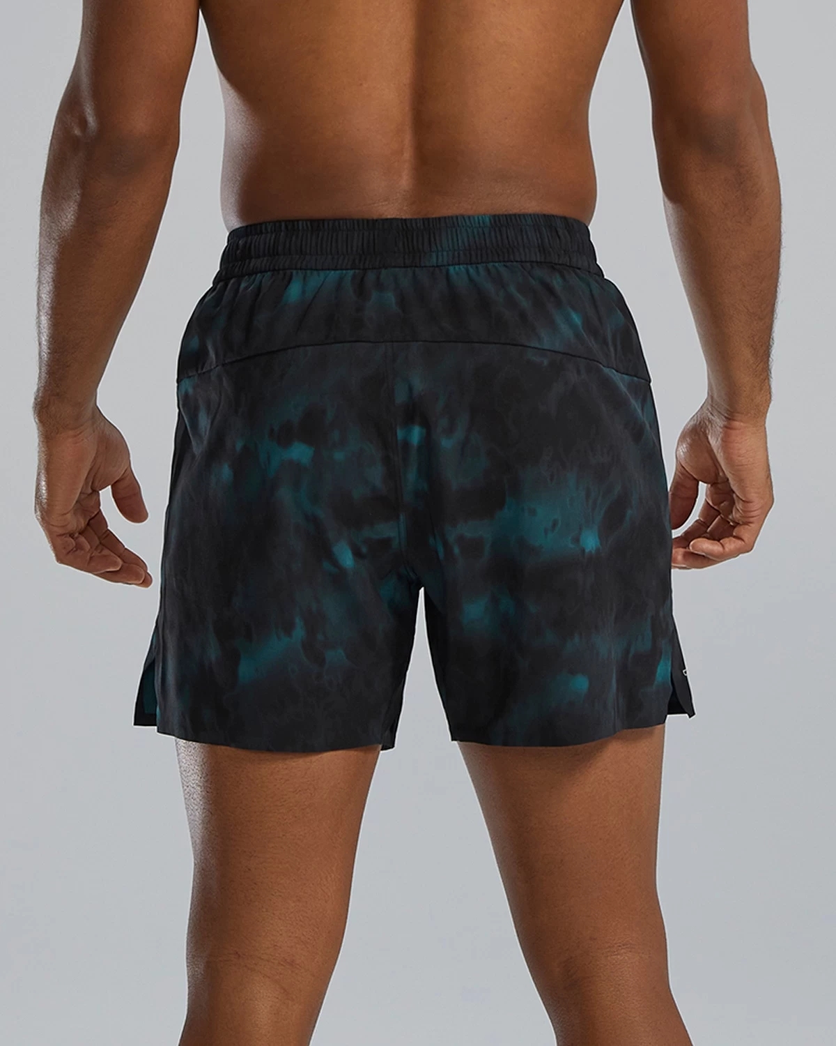TYR Hydrosphere™ Men's Unlined 6" Momentum Shorts - Turbulent 4 TYR Hydrosphere™ Men's Unlined 6" Momentum Shorts - Turbulent - Image 2