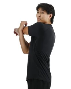 TYR ClimaDry™ Men's Raglan Big Logo Tech Tee - Solid 14 TYR ClimaDry™ Men's Raglan Big Logo Tech Tee - Solid -Tyr MPTRSL3A 001 alt03