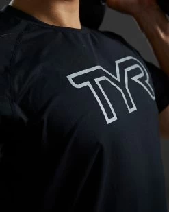 TYR ClimaDry™ Men's Raglan Big Logo Tech Tee - Solid 19 TYR ClimaDry™ Men's Raglan Big Logo Tech Tee - Solid -Tyr MPTRSL3A 001 alt08