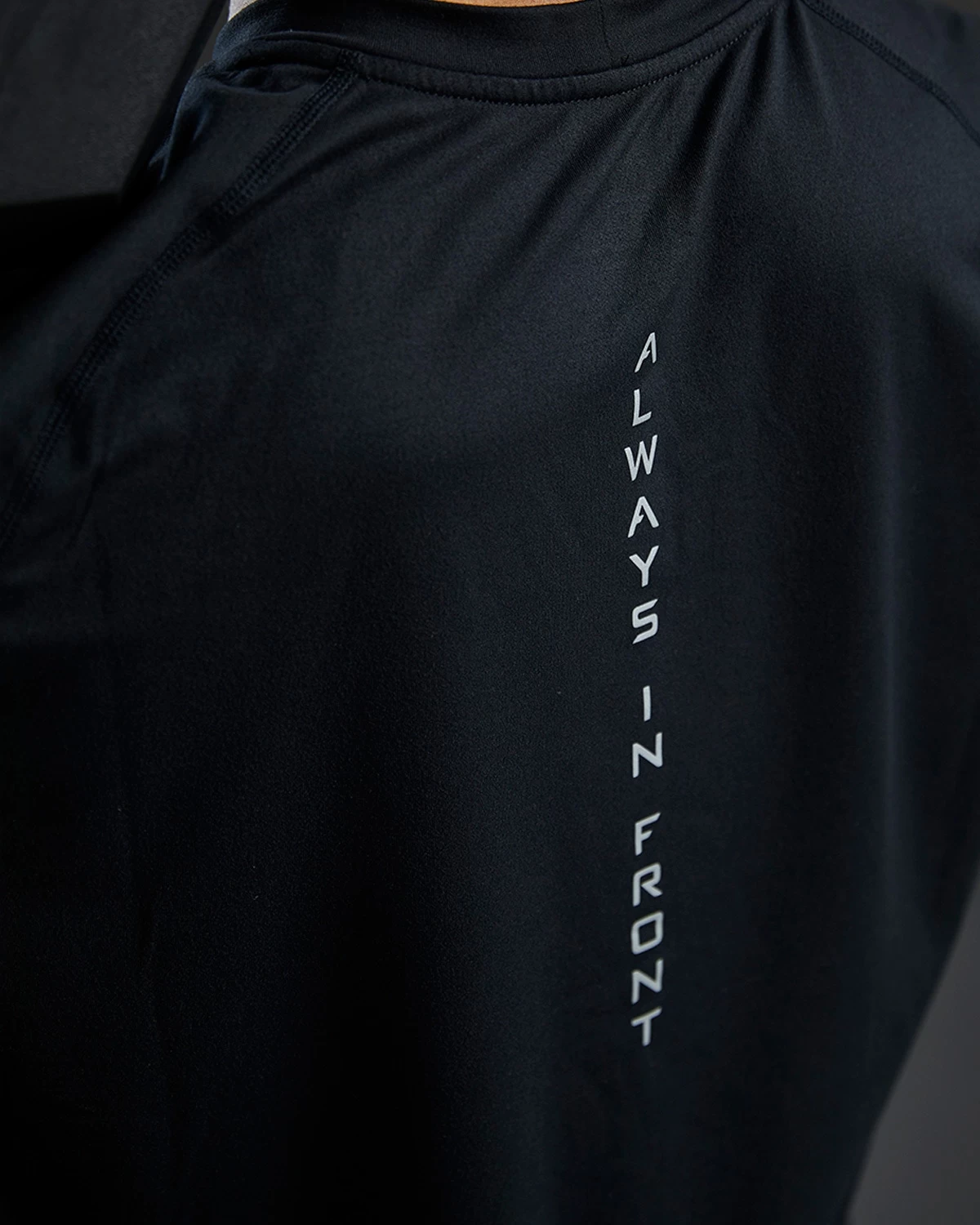 TYR ClimaDry™ Men's Raglan Big Logo Tech Tee - Solid 12 TYR ClimaDry™ Men's Raglan Big Logo Tech Tee - Solid - Image 10