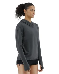 TYR SunDefense™ Women's Vented Long Sleeve Crew Shirt - Solid -Tyr TSFPLH7A 927 alt06