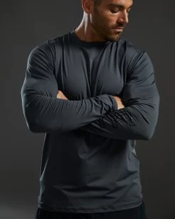 TYR SunDefense™ Men's Vented Long Sleeve Crew Shirt - Solid 19 TYR SunDefense™ Men's Vented Long Sleeve Crew Shirt - Solid -Tyr TSMPLS7A 927 alt07