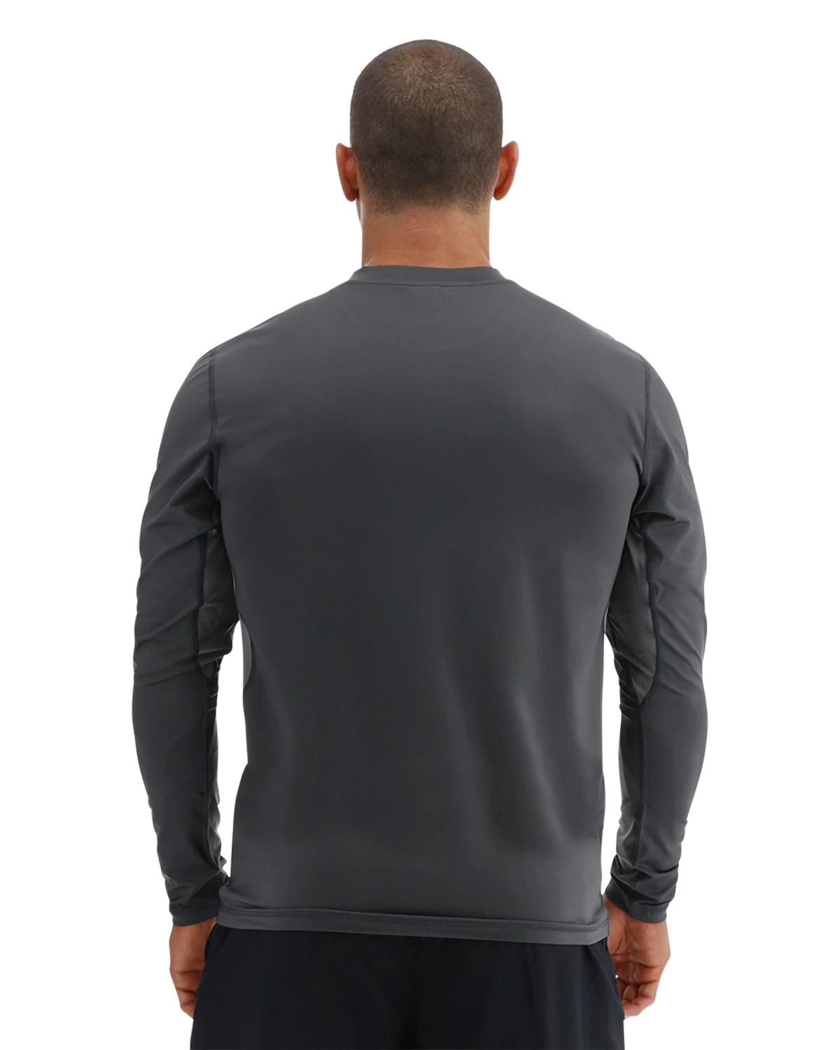 TYR SunDefense™ Men's Vented Long Sleeve Crew Shirt - Solid 3 TYR SunDefense™ Men's Vented Long Sleeve Crew Shirt - Solid - Image 2