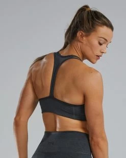 TYR Base Kinetic™ Women's Racerback Sports Bra - Solid 13 TYR Base Kinetic™ Women's Racerback Sports Bra - Solid -Tyr fgrsol3a 255 alt04