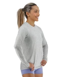 TYR Airtec™ Women's Long Sleeve Tee - Solid -Tyr fptlso3a 254 alt06