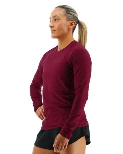TYR Airtec™ Women's Long Sleeve Tee - Solid -Tyr fptlso3a 938 alt03