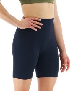 TYR Base Kinetic™ Women's High-Rise 8" Short - Solid -Tyr ftehss3 001 alt06 1