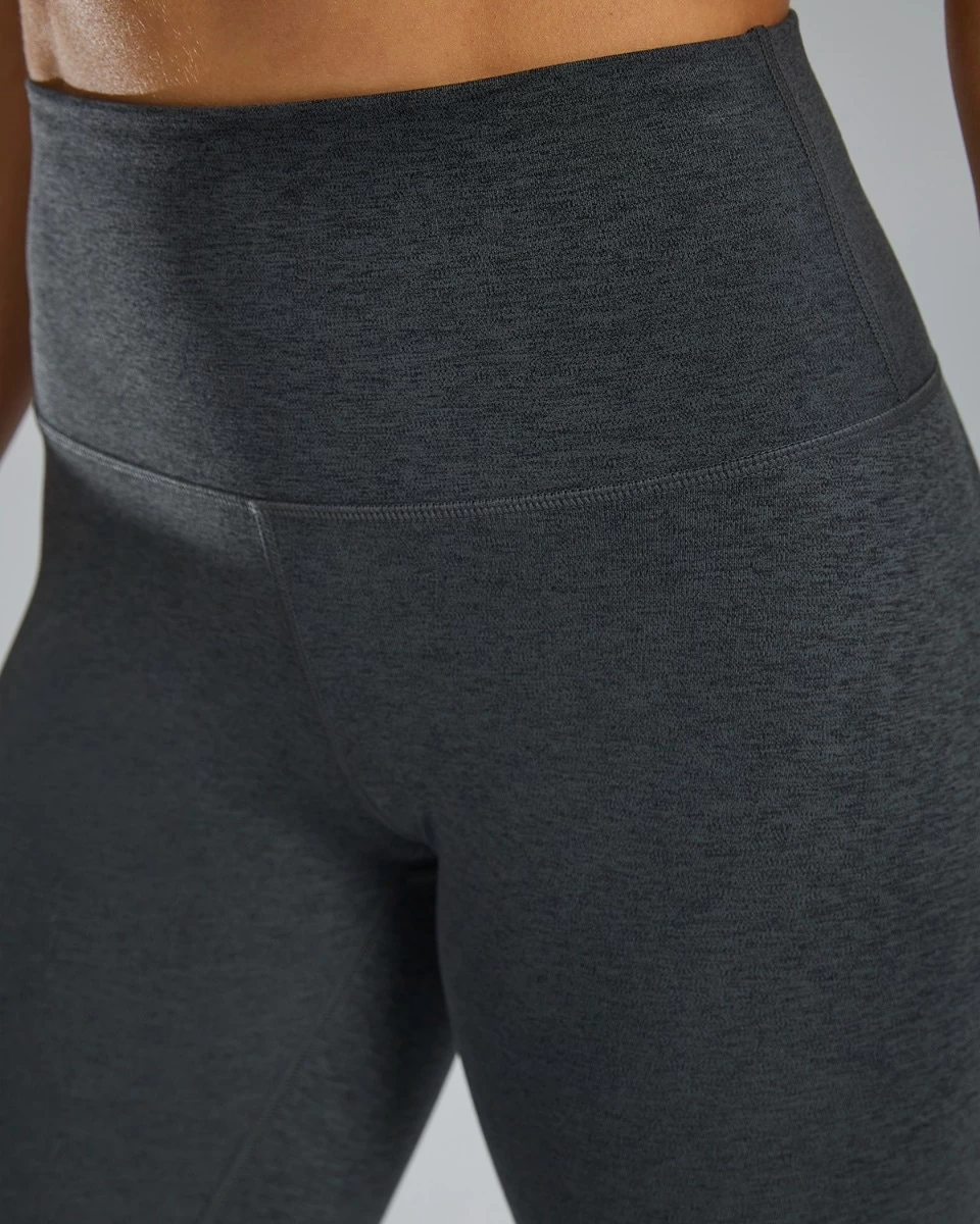 TYR Base Kinetic™ Women's High-Rise 3/4 Leggings - Solid 20 TYR Base Kinetic™ Women's High-Rise 3/4 Leggings - Solid - Image 18