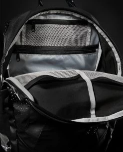 TYR Elite Team 24L Backpack -Tyr fw20 tyr elitebackpack insideside 1