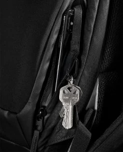 TYR Elite Team 24L Backpack -Tyr fw20 tyr elitebackpack ppocket 1