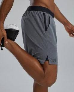 TYR Hydrosphere™ Men's Lined 7" Unbroken Shorts - Solid 37 TYR Hydrosphere™ Men's Lined 7" Unbroken Shorts - Solid -Tyr muslso3a 255 alt06 1