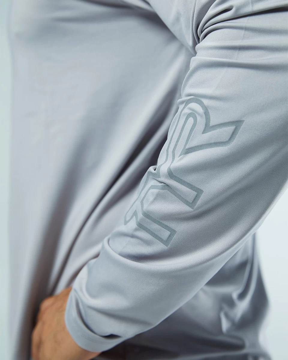 TYR Men's SunDefense Hooded Shirt 9 TYR Men's SunDefense Hooded Shirt - Image 7