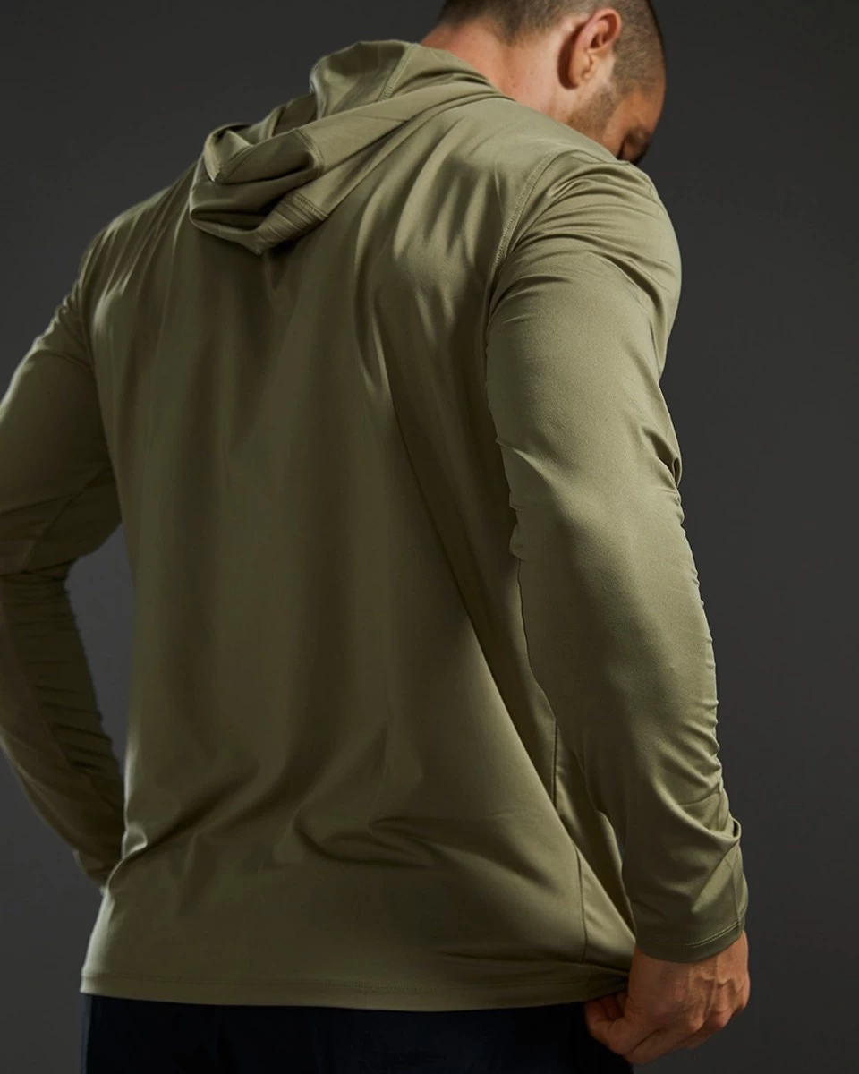 TYR Men's SunDefense Hooded Shirt 20 TYR Men's SunDefense Hooded Shirt - Image 18