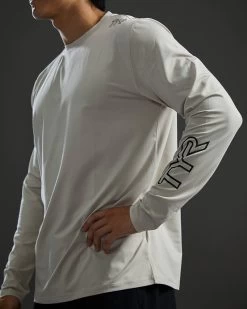 TYR Men's SunDefense Long Sleeve Shirt -Tyr tsmls7a 608 alt07